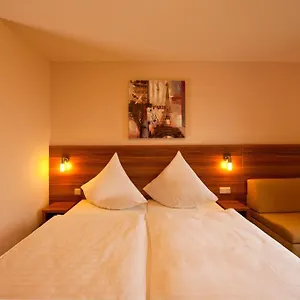 Hotel Astay, Greding